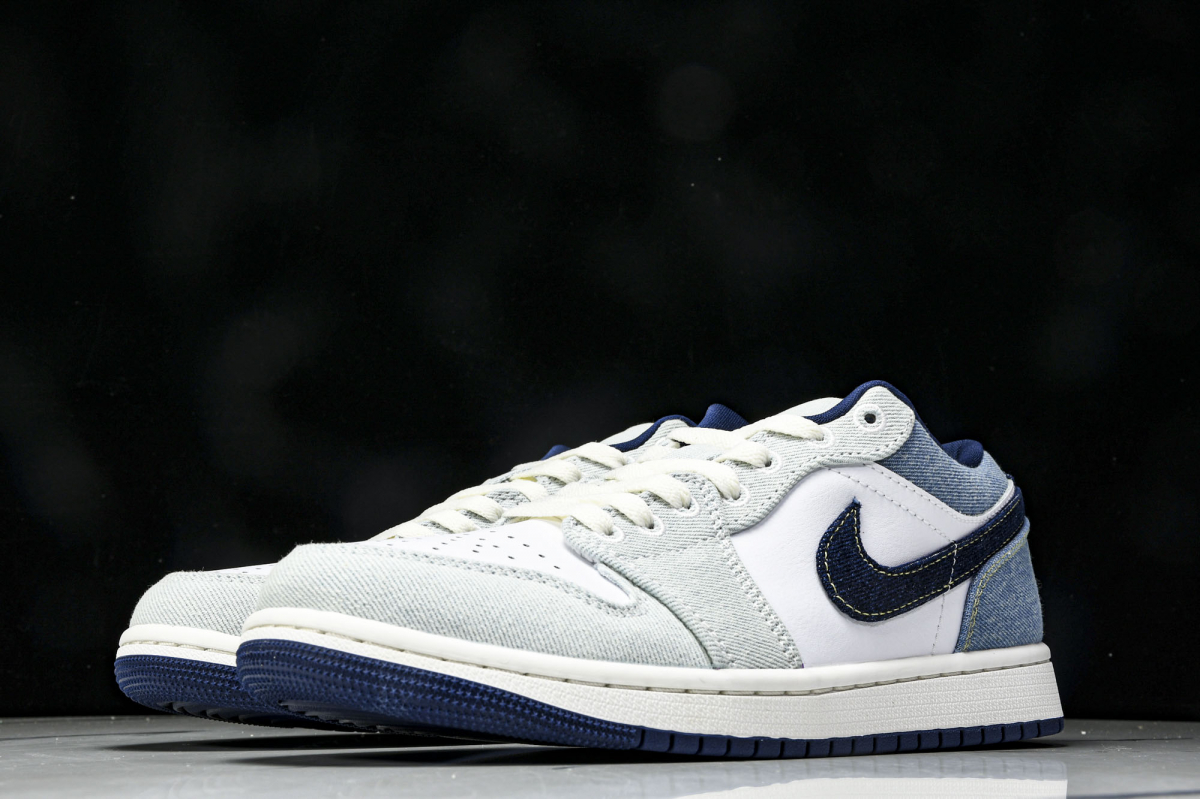 Jordan 1 Low SE Denim Star Blue
